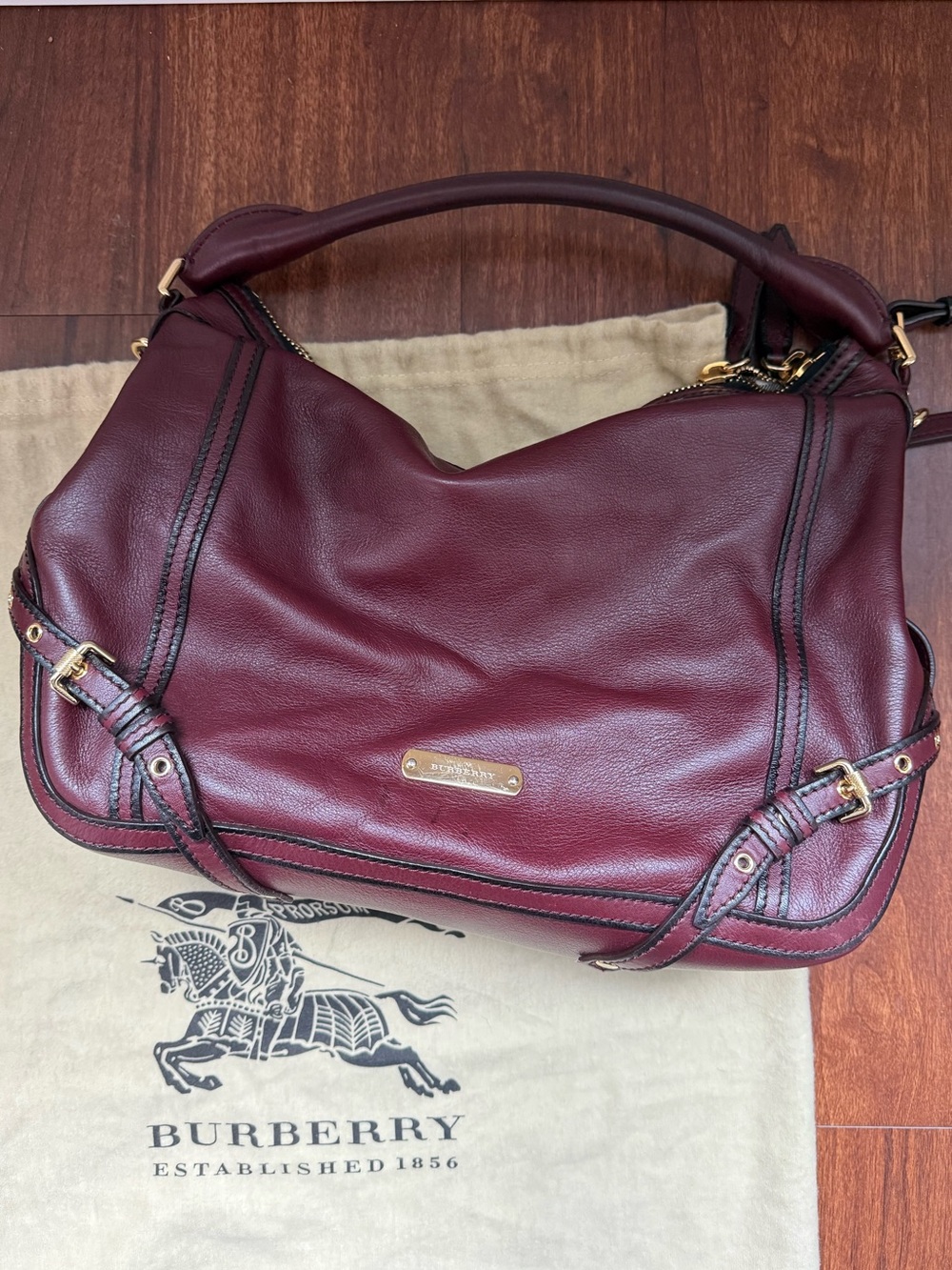 Burberry 2013 Trench Leather Ledbury Convertible Hobo Shoulder Handbag Blood Red